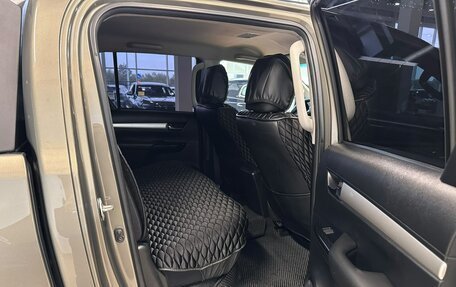 Toyota Hilux VIII, 2021 год, 4 999 900 рублей, 17 фотография