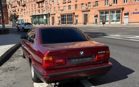 BMW 5 серия, 1990 год, 155 555 рублей, 2 фотография