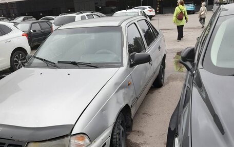 Daewoo Nexia I рестайлинг, 2004 год, 100 000 рублей, 2 фотография