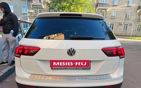 Volkswagen Tiguan II, 2017 год, 1 750 000 рублей, 2 фотография