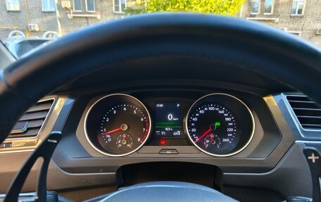 Volkswagen Tiguan II, 2017 год, 1 750 000 рублей, 21 фотография