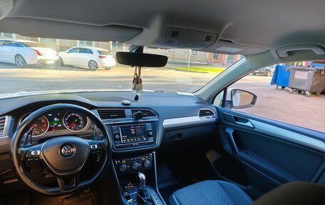 Volkswagen Tiguan II, 2017 год, 1 750 000 рублей, 18 фотография