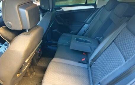 Volkswagen Tiguan II, 2017 год, 1 750 000 рублей, 23 фотография