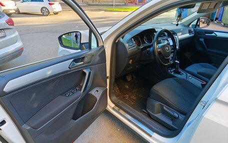 Volkswagen Tiguan II, 2017 год, 1 750 000 рублей, 26 фотография