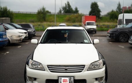 Toyota Altezza, 1999 год, 730 000 рублей, 4 фотография