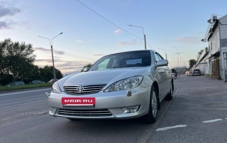 Toyota Camry V40, 2004 год, 890 000 рублей, 3 фотография