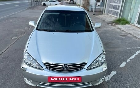 Toyota Camry V40, 2004 год, 890 000 рублей, 8 фотография