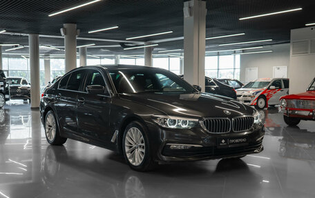 BMW 5 серия, 2018 год, 2 740 000 рублей, 2 фотография
