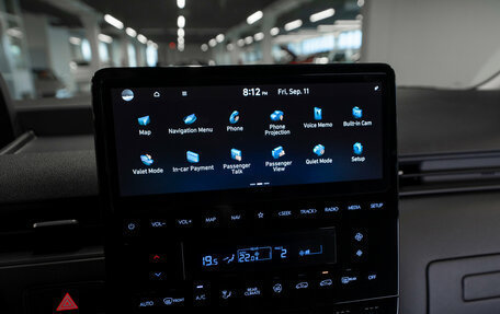 Hyundai Staria, 2024 год, 6 900 000 рублей, 18 фотография
