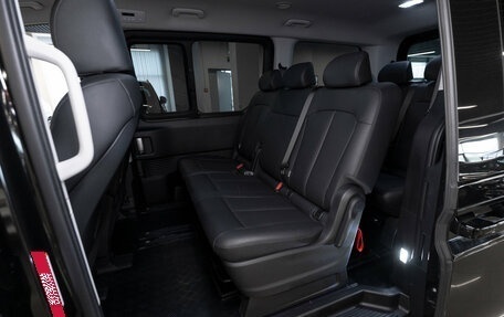 Hyundai Staria, 2024 год, 6 900 000 рублей, 12 фотография