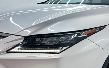 Lexus RX IV рестайлинг, 2017 год, 3 700 000 рублей, 8 фотография
