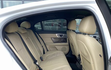 Jaguar XF I рестайлинг, 2013 год, 1 239 000 рублей, 25 фотография