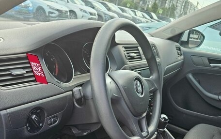 Volkswagen Jetta VI, 2016 год, 969 000 рублей, 10 фотография