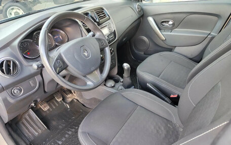 Renault Sandero II рестайлинг, 2015 год, 698 750 рублей, 7 фотография