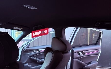 Honda Accord IX рестайлинг, 2019 год, 2 300 000 рублей, 7 фотография