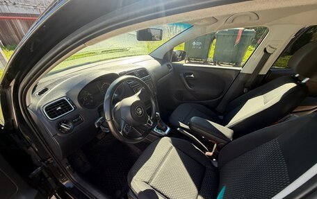 Volkswagen Polo VI (EU Market), 2012 год, 650 000 рублей, 12 фотография