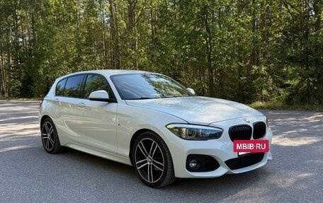 BMW 1 серия, 2019 год, 2 350 000 рублей, 2 фотография