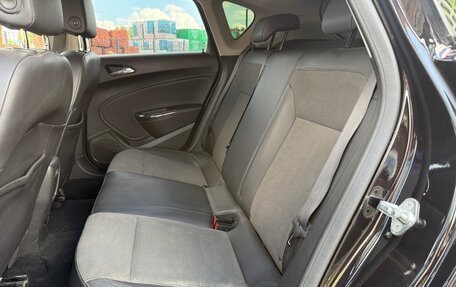 Opel Astra J, 2010 год, 620 000 рублей, 16 фотография