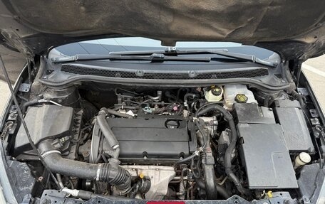 Opel Astra J, 2010 год, 620 000 рублей, 25 фотография
