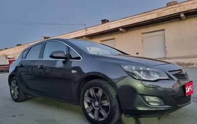 Opel Astra J, 2010 год, 650 000 рублей, 1 фотография