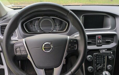 Volvo V40 Cross Country I, 2019 год, 2 050 000 рублей, 7 фотография