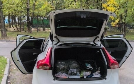 Volvo V40 Cross Country I, 2019 год, 2 050 000 рублей, 19 фотография