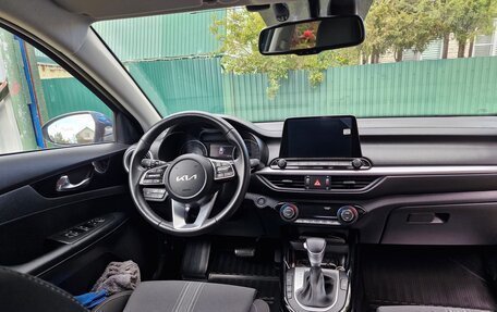 KIA Cerato IV, 2022 год, 2 850 000 рублей, 10 фотография