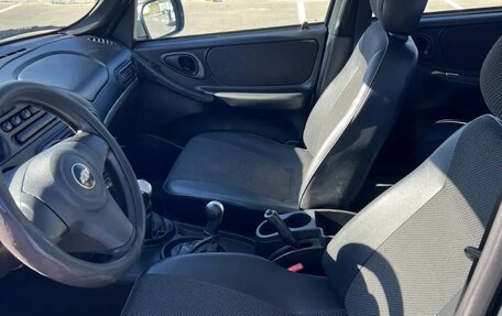 Chevrolet Niva I рестайлинг, 2011 год, 338 000 рублей, 9 фотография