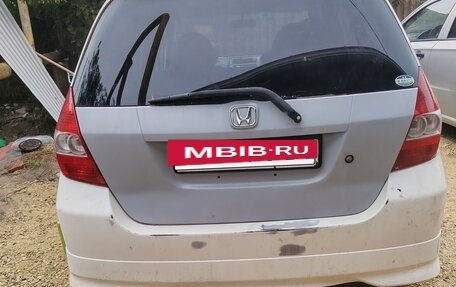 Honda Fit III, 2001 год, 195 000 рублей, 3 фотография