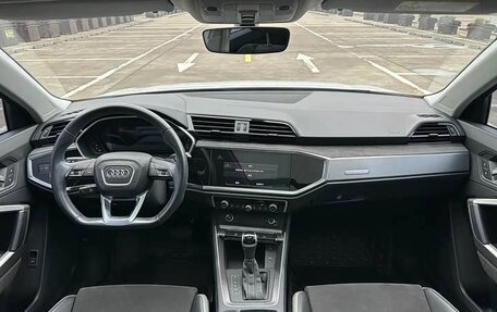 Audi Q3, 2023 год, 2 600 000 рублей, 5 фотография