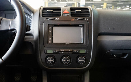 Volkswagen Jetta VI, 2009 год, 650 000 рублей, 7 фотография