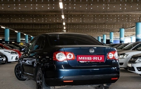 Volkswagen Jetta VI, 2009 год, 650 000 рублей, 4 фотография