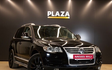 Volkswagen Touareg III, 2008 год, 1 208 000 рублей, 2 фотография