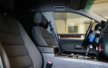 Volkswagen Touareg III, 2008 год, 1 208 000 рублей, 12 фотография
