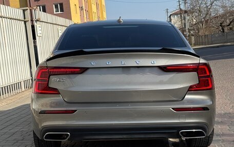 Volvo S60 III, 2021 год, 3 875 000 рублей, 2 фотография