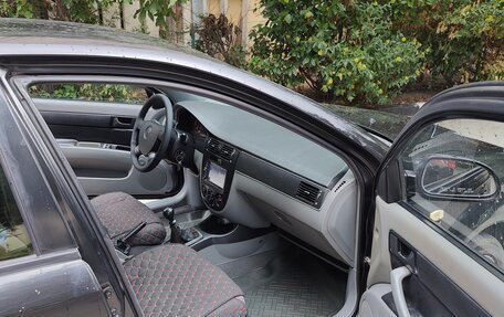 Daewoo Nubira, 2004 год, 450 000 рублей, 13 фотография
