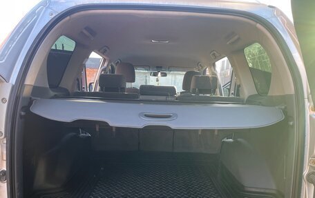 Toyota Land Cruiser Prado 150 рестайлинг 2, 2010 год, 2 490 000 рублей, 28 фотография