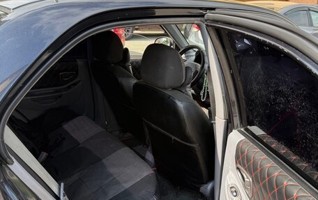Hyundai Accent II, 2005 год, 325 000 рублей, 3 фотография