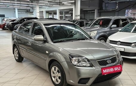 KIA Rio II, 2011 год, 533 000 рублей, 2 фотография
