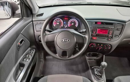 KIA Rio II, 2011 год, 533 000 рублей, 10 фотография