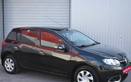 Renault Sandero II рестайлинг, 2016 год, 729 000 рублей, 2 фотография