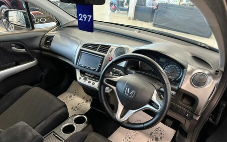 Honda Stream II, 2013 год, 1 479 000 рублей, 11 фотография