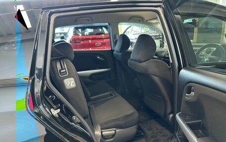 Honda Stream II, 2013 год, 1 479 000 рублей, 18 фотография