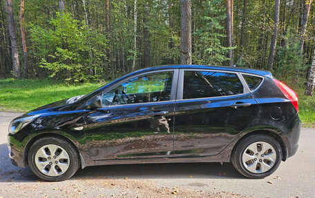 Hyundai Solaris II рестайлинг, 2016 год, 850 000 рублей, 5 фотография
