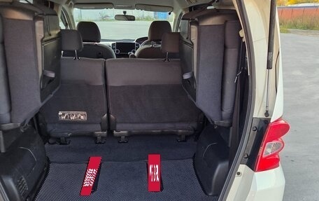 Honda Freed I, 2009 год, 990 000 рублей, 10 фотография