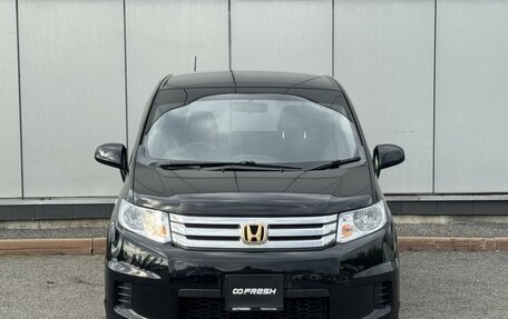 Honda Freed I, 2010 год, 999 999 рублей, 3 фотография