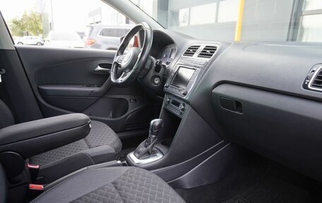 Volkswagen Polo VI (EU Market), 2018 год, 1 130 000 рублей, 11 фотография