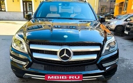 Mercedes-Benz GL-Класс, 2014 год, 2 700 000 рублей, 2 фотография