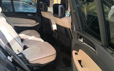 Mercedes-Benz GL-Класс, 2014 год, 2 700 000 рублей, 9 фотография