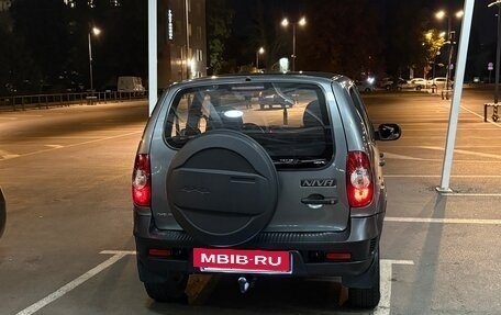 Chevrolet Niva I рестайлинг, 2011 год, 509 990 рублей, 6 фотография